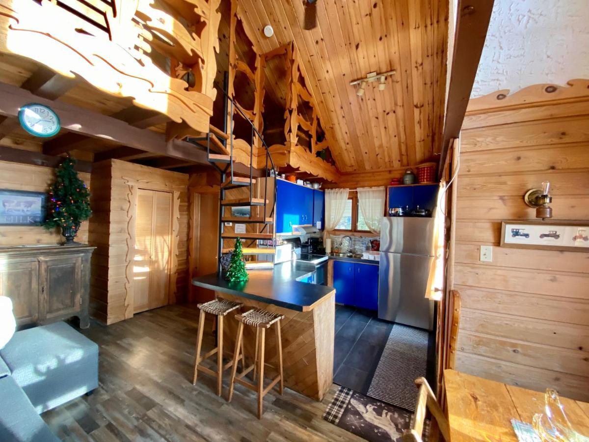 Le Petit Chalet Sur Le Lac Sainte-Marguerite-du-Lac-Masson Exterior foto