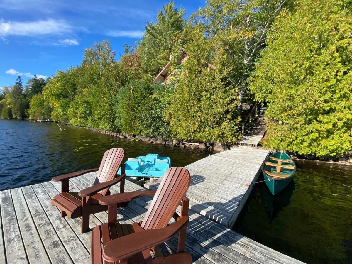 Le Petit Chalet Sur Le Lac Sainte-Marguerite-du-Lac-Masson Exterior foto